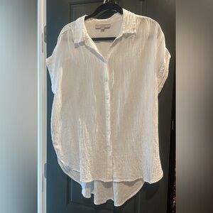 Loft white crepey button up